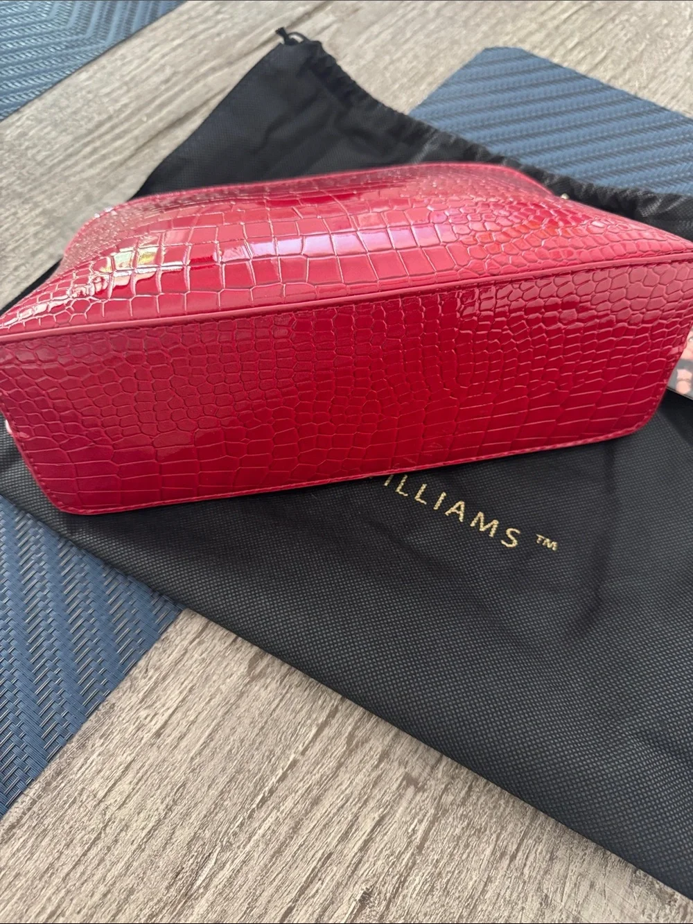 New Vanessa Williams Red Crocodile-Embossed Cosmetic Case / Clutch NWT